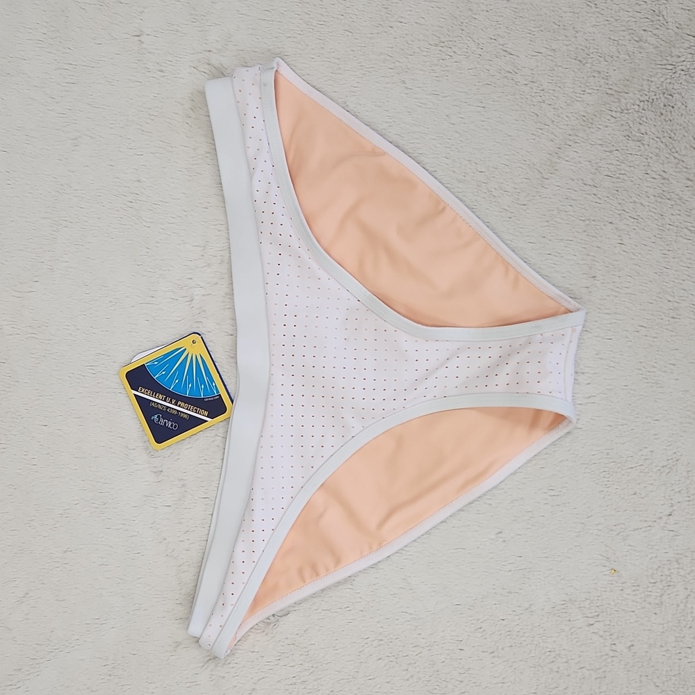 NEW Fabletics Valentina Bikini Bottom White | Women's Size Medium NWT - Picture 2 of 10